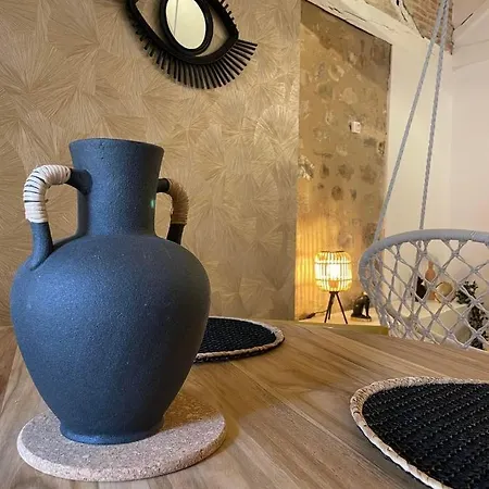 Sous L Oeil D Horus, Centre Apartment Figeac