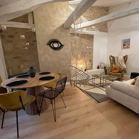 Apartment Sous L Oeil D Horus, Centre