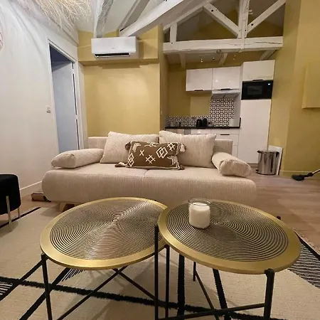 Sous L Oeil D Horus, Centre Appartement Figeac